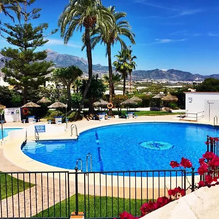 Caritas With Sea Views Nerja
